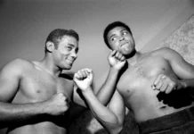 DON HOGAN CHARLES : LA LUMIÈRE QUI SAUVE LA MÉMOIRE.